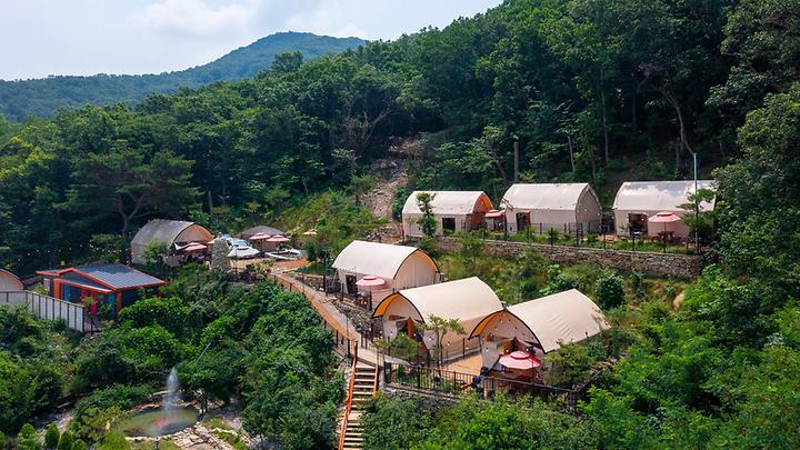 [인천광역시 강화군] 돌담 캠핑&가든 – 정육식당과 함께 하는 석모도에 위치한 전망 좋은 글램핑