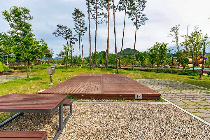 [경상북도 예천군] 삼강나루캠핑장 – 삼강문화단지내에 위치한 가족 진화적 캠핑장