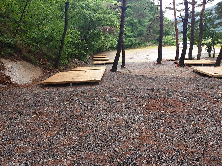 [강원도 인제군] 십이선녀탕캠핑장 – 설악산 십이선녀탕계곡 입구에 있는 캠핑장