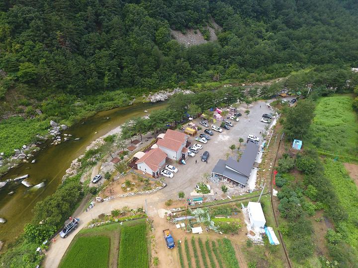 [경상북도 울진군] 왕피천하늘담야영장 – 가족과 여인과 함께 따뜻하고 편안한 휴식공간