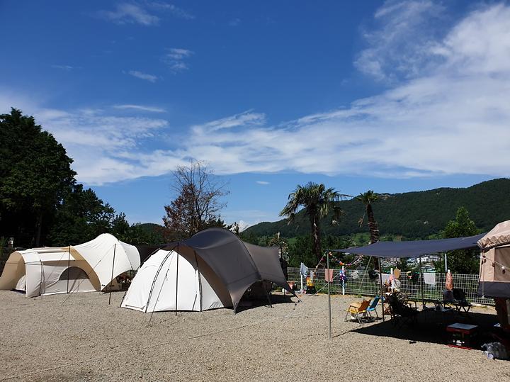 [경상남도 통영시] 통영 편백숲길관광농원 캠핑장