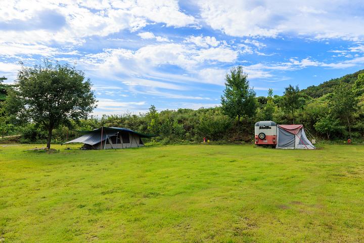 [전라남도 장성군] 숲속의 관광농원 – 차분하게 캠핑을 즐기기 좋은 공간