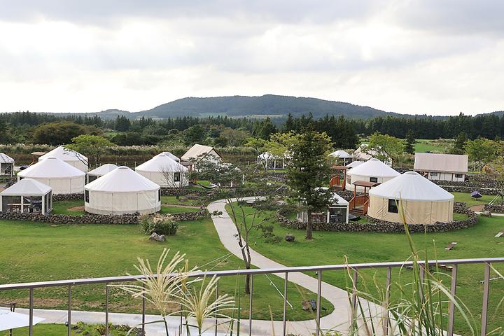 [제주특별자치도 서귀포시] 스타빌 – 대기업에서 운영하는 호텔형 프라이빗 글램핑