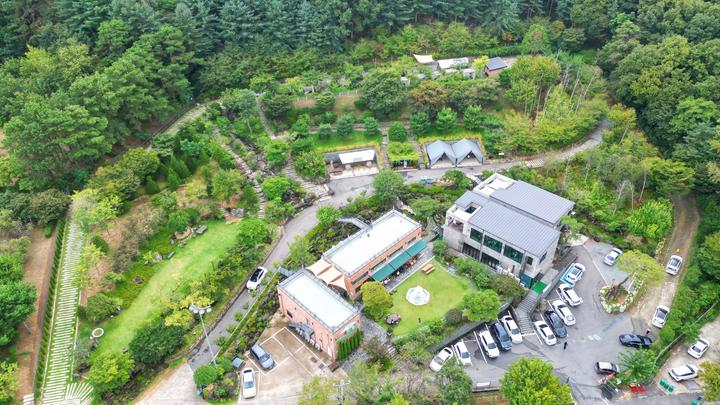 [대전광역시] 더 노은로 캠핑장 – 제주도 현지 느낌을 노은동에 담아낸 더노은로 캠핑장 입니다