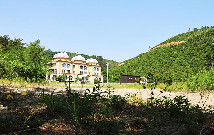 [강원도 양양군] 밴프 야영장 – 구룡령초입 공수전계곡 아래쪽  강변 캠핑장