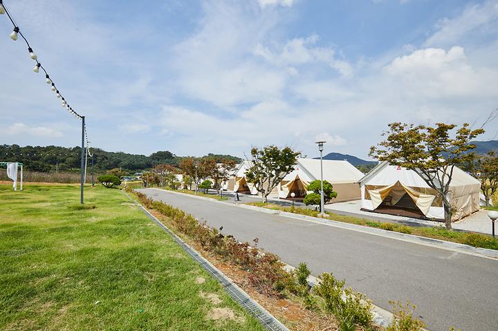 [인천광역시 강화군] 아로니움글램핑