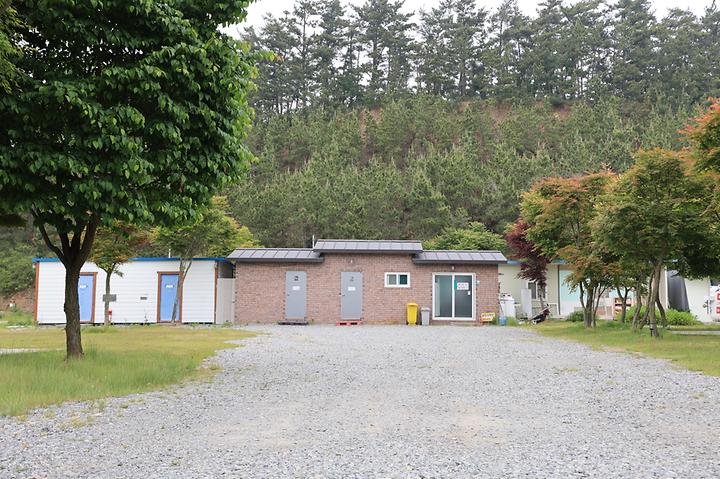 [충청남도 태안군] 솔향기길야영장 – 꾸지나무골 해수욕장 위 솔향기길 중간에 있는 관광농원 캠핑장