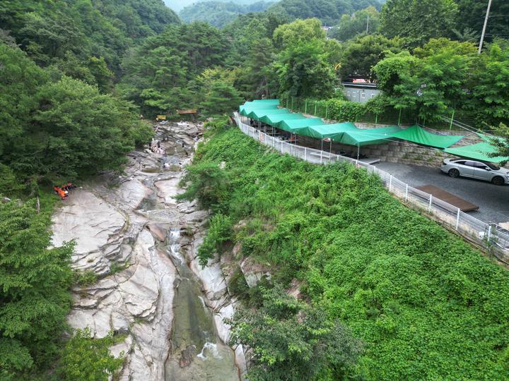 [대구광역시] 돌담캠핑장 – 산과 계곡이 어우러진 아름다운 자연 환경