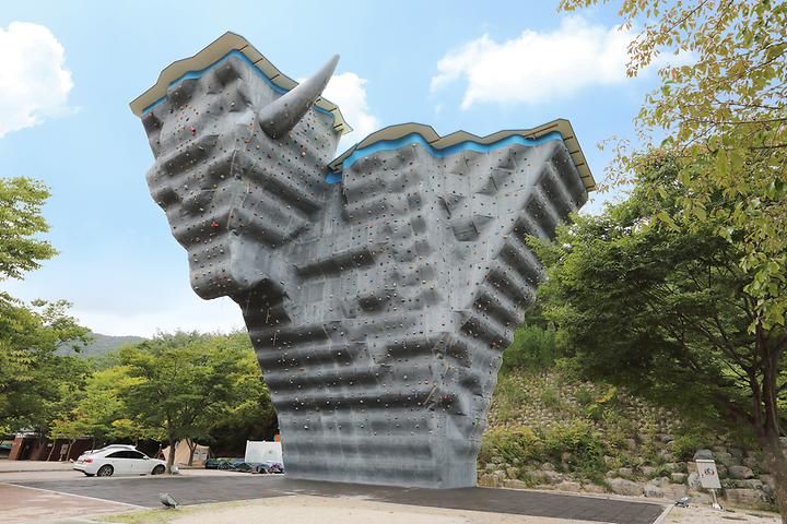 [경상북도 청도군] 운문산군립공원 소머리 야영장 – 가족과 함께 즐거운 휴가를 보낼 수 있는 캠핑장