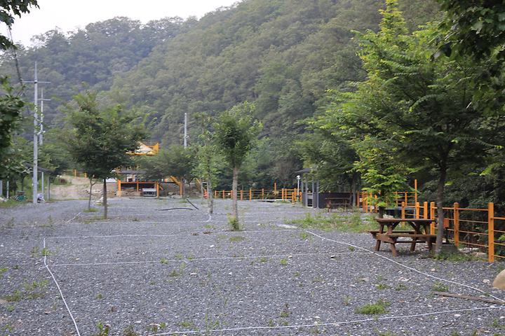 [강원도 횡성군] 동당미펜션 야영장