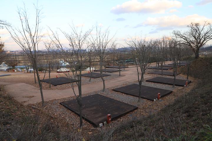 [경기도 시흥시] 갯골캠핑장 – 도심이지만 숲속에 있는 기분