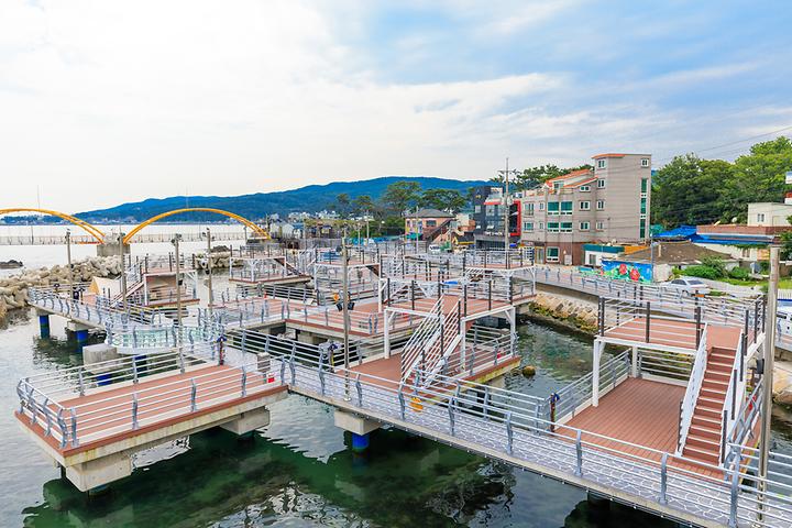 [울산광역시 북구] 당사현대차오션캠프 – 한국 최초의 바다 위 캠핑장