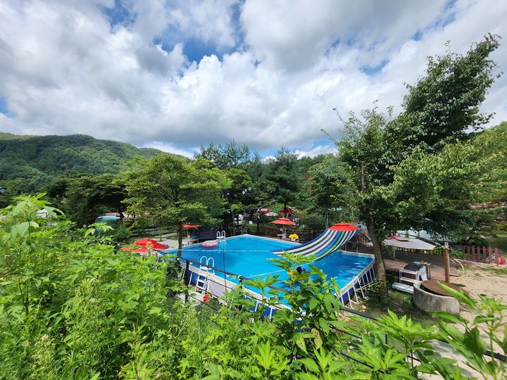 [경기도] 산정호수글램핑 – 계곡과 산이 좋은 글램핑