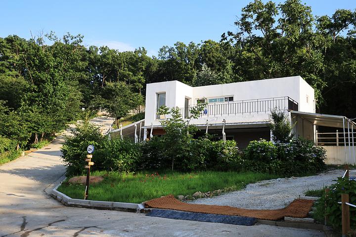 [인천광역시 강화군] 사르데냐 오토캠핑장 – 우유를 웰컴음료로 제공하는 오지캠핑장