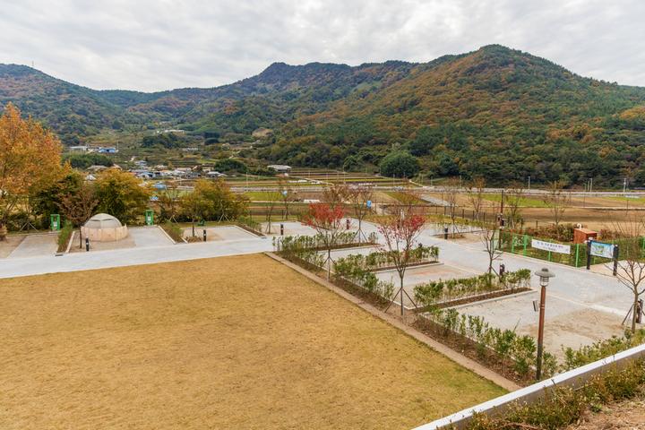 덕신야영장 대표 이미지