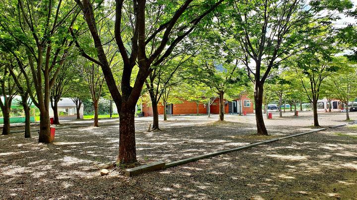 [경상북도 상주시] 펀펀오토캠핑장 – 속리산의 자연환경 속에서 사계절 다양한 즐거움과 재미를 누리는 캠핑장