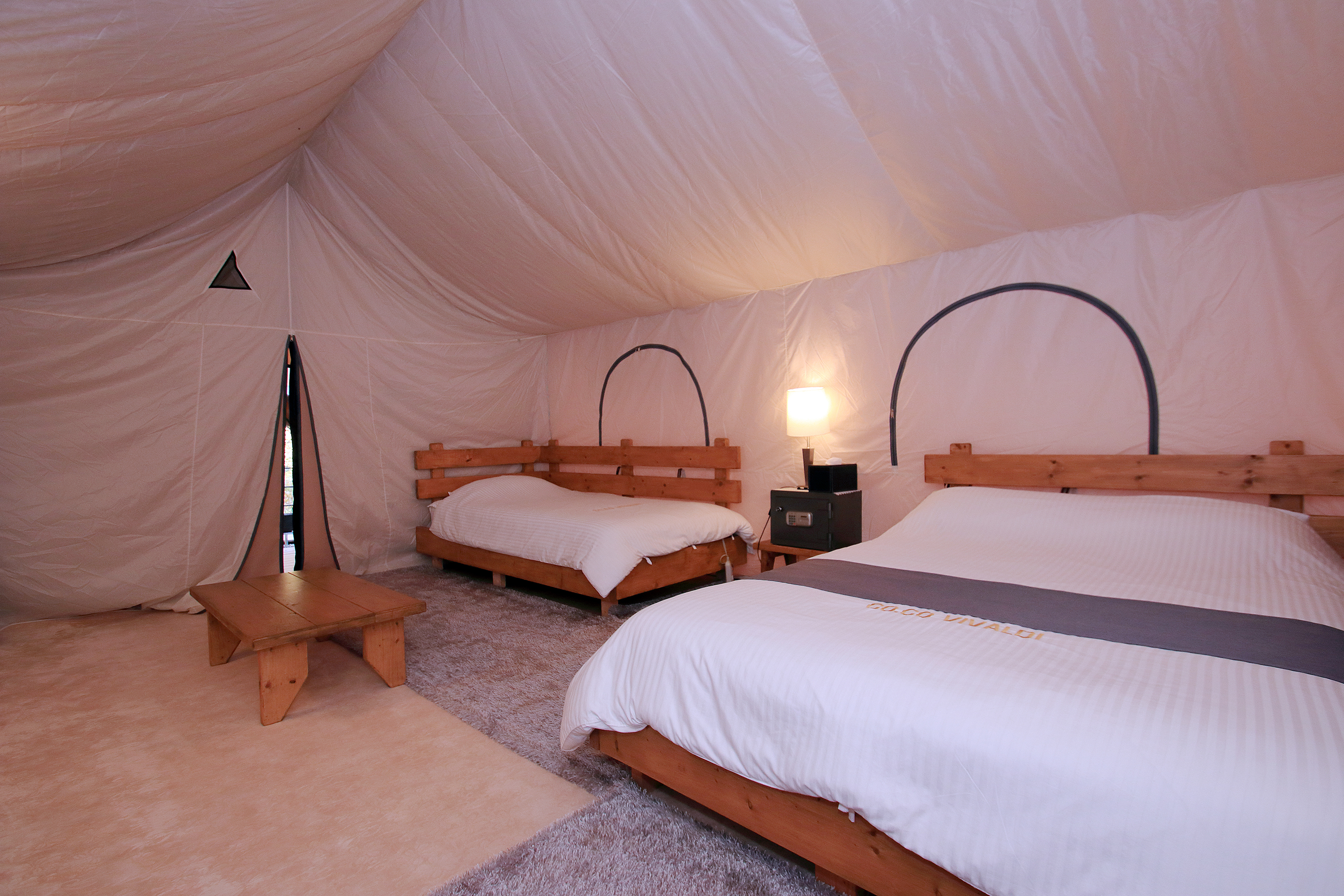 석산계곡 코코비발디글램핑 카라반 오토캠핑장 7번째 이미지