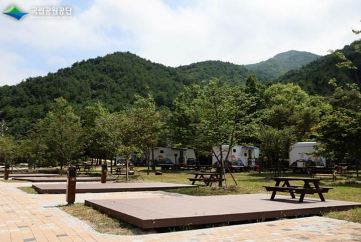 [강원특별자치도 속초시] 설악동자동차야영장 – 설악산국립공원에서 만끽하는 오토캠핑