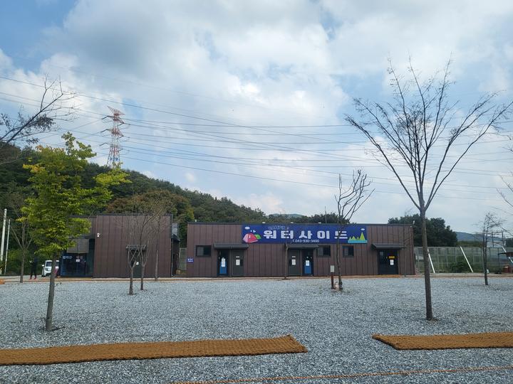 [충청북도 진천군] 워터사이드 캠핑장 – 하천 옆 캠핑장